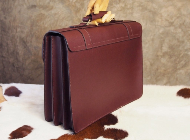 briefcase with three compartments ep47 005 thumbs