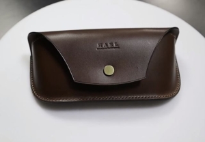 Free pattern Leather case for sunglasses from STUDIO HAEL