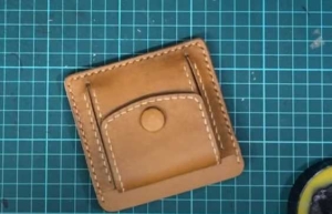 Free cardholder pattern with coin box from XANDERBELIK