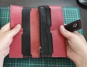 Free pattern of a women's wallet from Mr. Craft