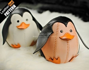 Free leather penguin toy pattern from Leatherhubpatterns