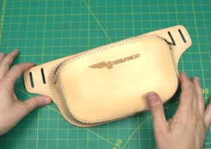 Free pattern fanny pack banana from DieselpunkRo