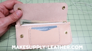 Free Trucker Long Purse Pattern by MAKESUPPLY