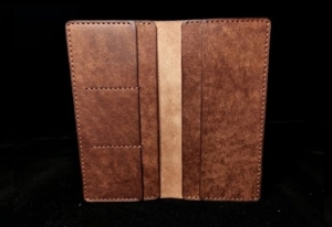 Free pattern long wallet Longer from R.R. Leather