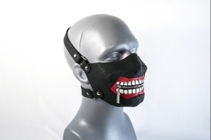 Free Zip Smile Mask Pattern by Paintyee Designs