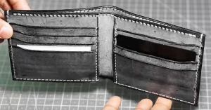 Free Bi-fold wallet pattern