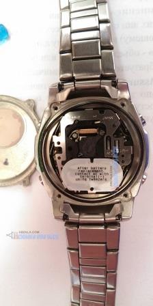 Replacing batteries in watches Casio AMW 707 004
