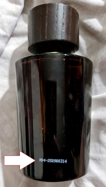 smoked oud vanilla by maison alhambra 006 thumbs