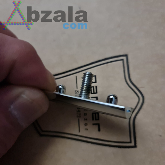 safety razor 034 thumbs