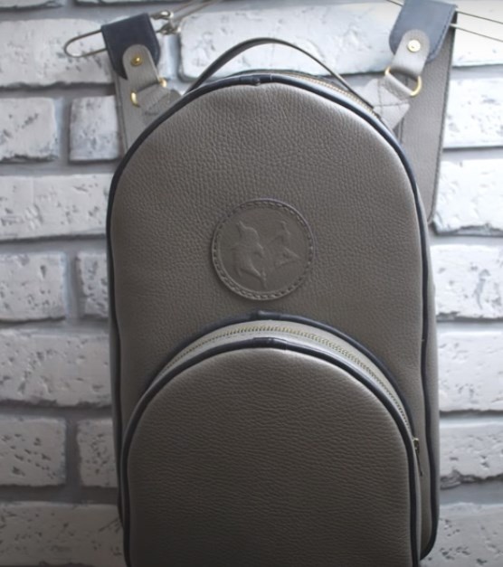 leather-backpack-andrew-karpov-001