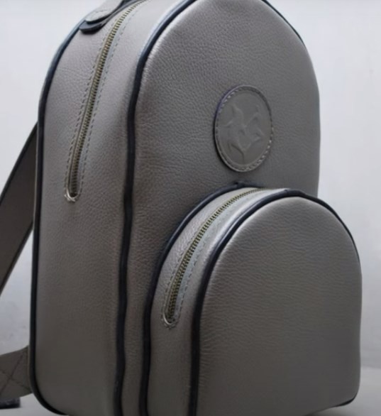 leather backpack andrew karpov 002