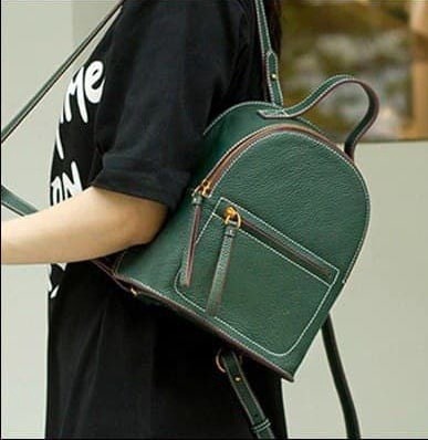 small-womens-backpack-001
