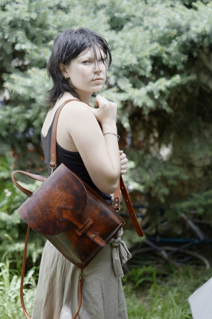 anne backpack by vasile and pavel 003 thumbs