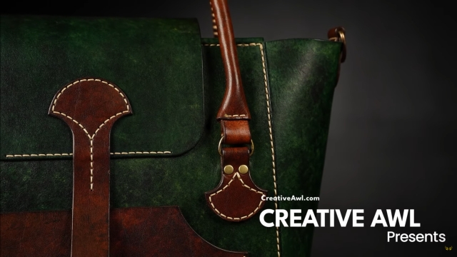 leather chasqui tote bag creative awl 002 thumbs