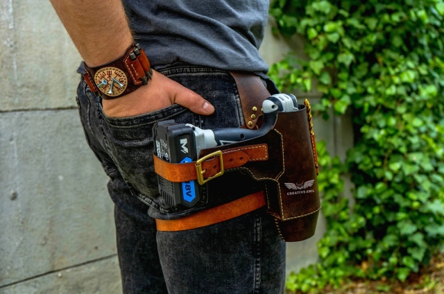 leather drill holster by creative awl 002 thumbs