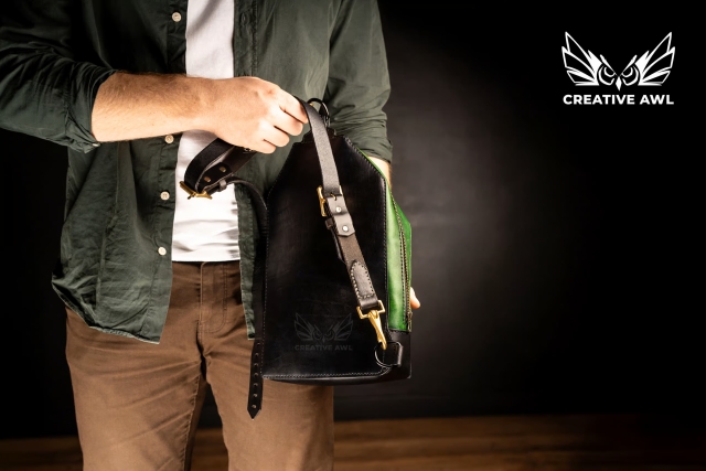 rush sling bag 003 thumbs