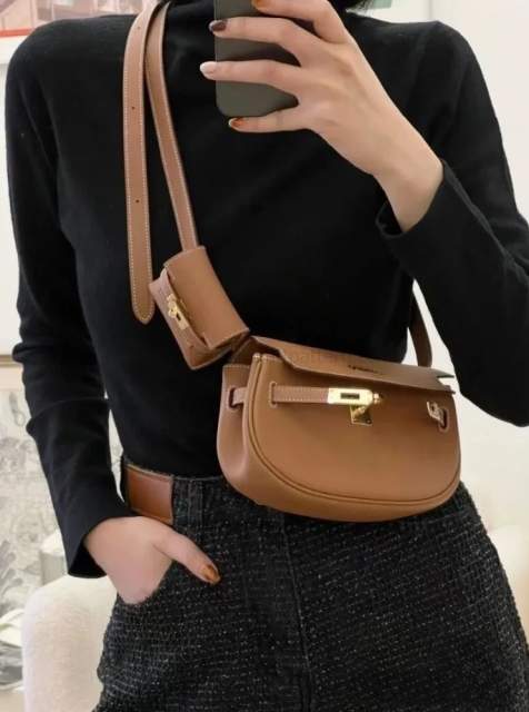 kelly moove bag thumbs 002