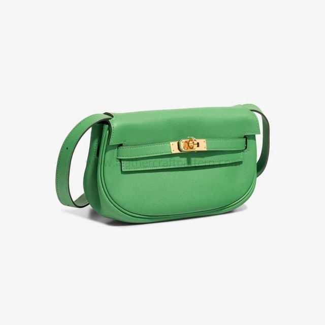 kelly moove bag thumbs 012