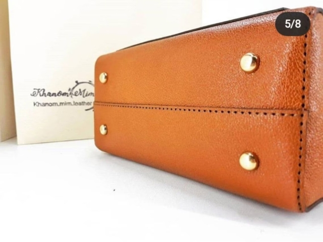 womens zipper bag from mark nikolai leather 002 thumbs