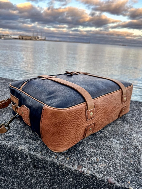 laptop messenger briefcase mgleatherpatternpdf 003 thumbs