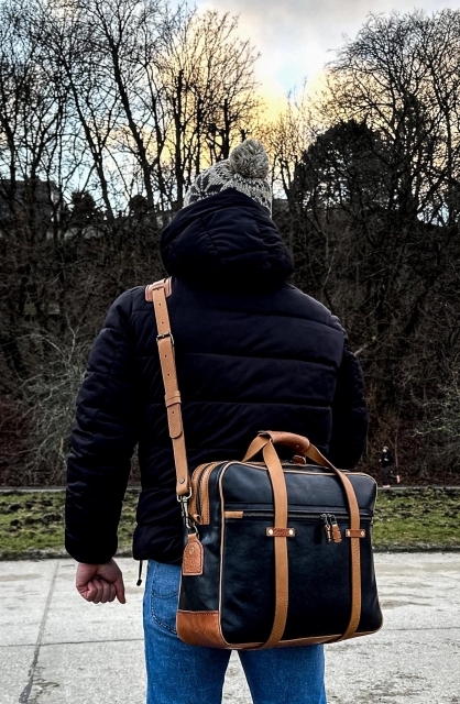 laptop messenger briefcase mgleatherpatternpdf 008 thumbs