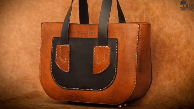 leather tote bag 4 compressed 2 by oak leathercraft 002 thumbs