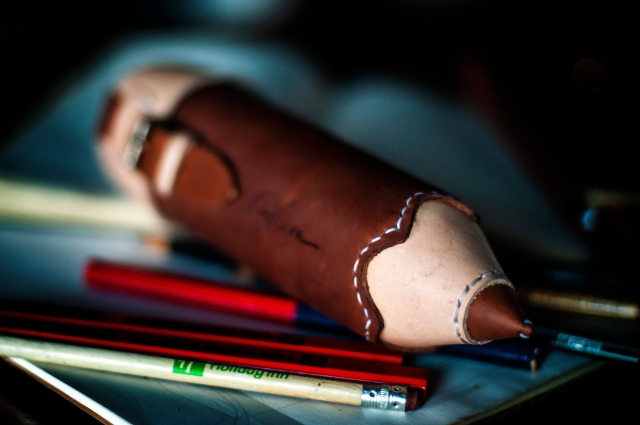 pencil pencil leather case by karlova design 001 thumbs