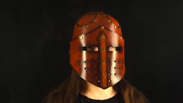 medieval knight leather helmet leatherhub 002 thumbs