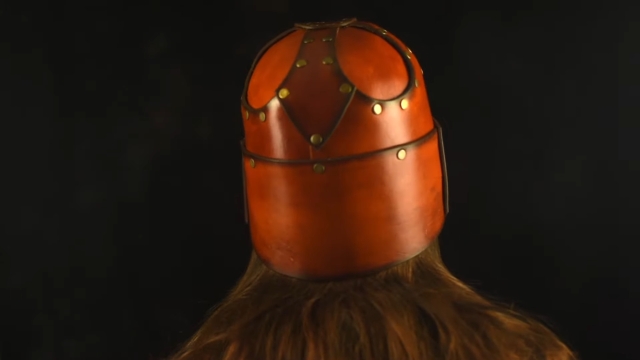 medieval knight leather helmet leatherhub 003 thumbs