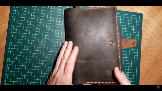 leather-notebook-cover-orfa-leatart-001-thumbs
