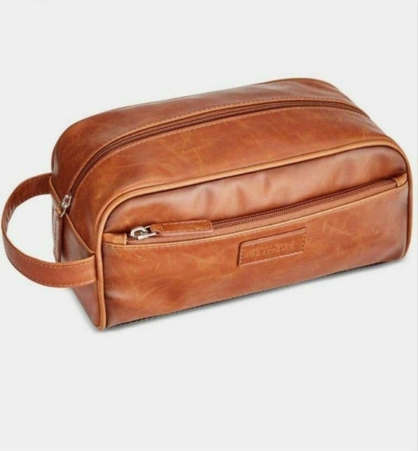 leather-toiletry-case-thumbs