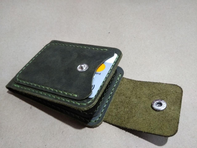 simple wallet 002 thumbs