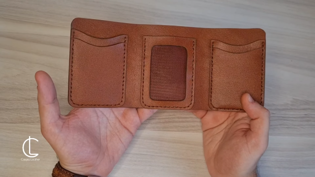 trifold wallet by caspia leather 002 thumbs