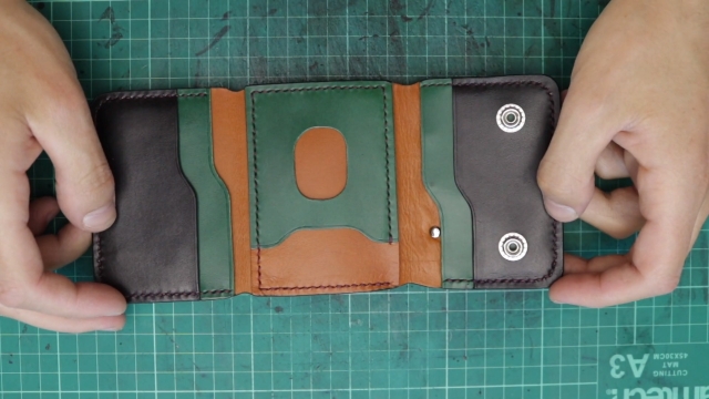 trifold leather wallet from contribution 001 thumbs