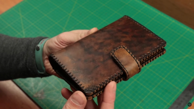 leather-wallet-hermes-tools-001-thumbs