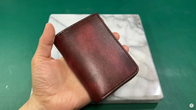 bifold zipper wallet 002 thumbs