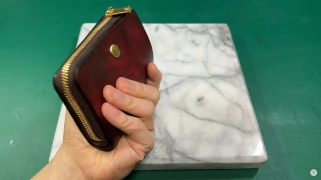 bifold zipper wallet 003 thumbs