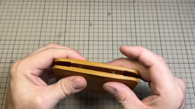 compact unusual wallet by midasa workshop 002 thumbs