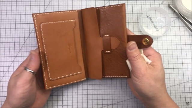 bifold wallet by miroarte 002 thumbs