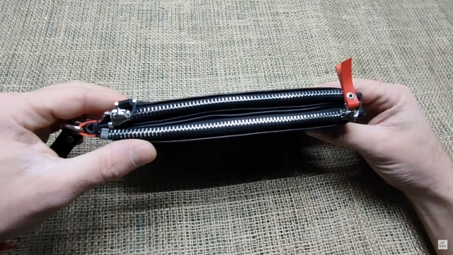clutch wallet from oleg nikolaev 002 thumbs