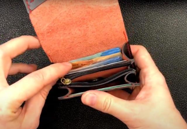 miniature womens wallet from xanderbelik 003 thumbs