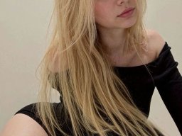 beautiful-students-260924-260924-001