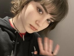 beautiful-students-260924-260924-001