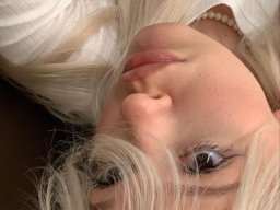 beautiful-students-260924-260924-001
