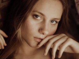 beautiful-students-260924-260924-001