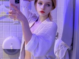 beautiful-students-260924-260924-001