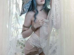 beautiful-students-260924-260924-001