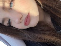 beautiful-students-260924-260924-001
