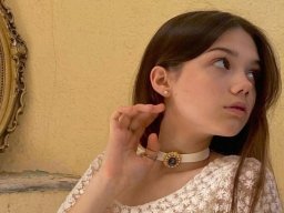 beautiful-students-260924-260924-002