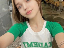 beautiful-students-260924-260924-002